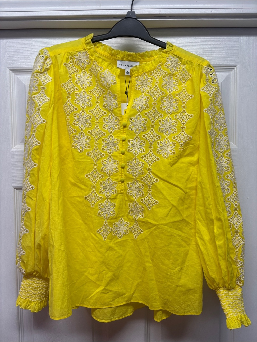 Gibson Latimer Yellow Embroidered Peasant Top Ruffle Neck Puff Sleeve Sz M New